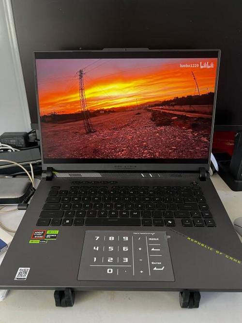 笔记本电脑玩游戏要一直充电吗图标